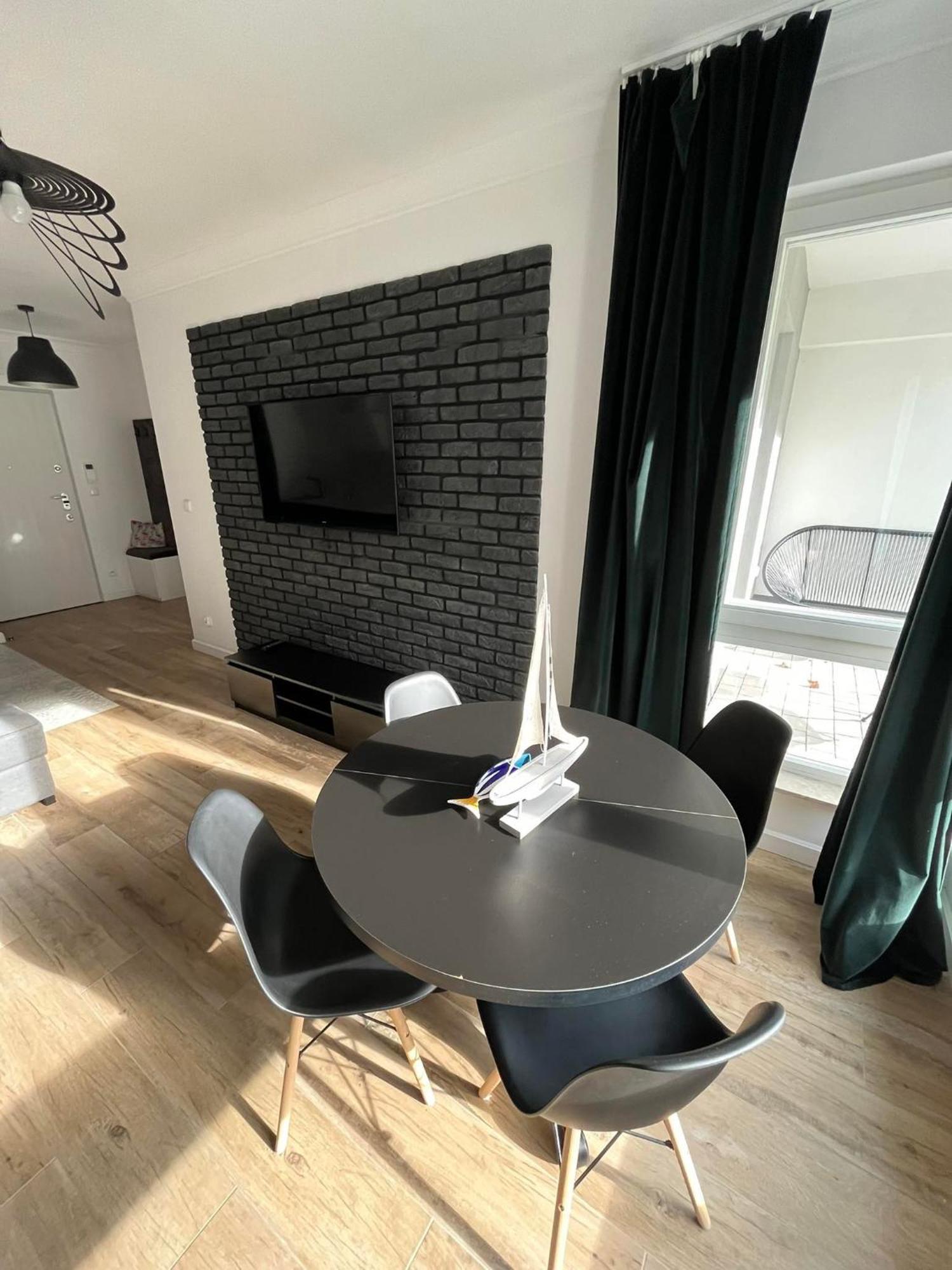 Sleepy3City Apartments Batorego 9 グディニャ エクステリア 写真